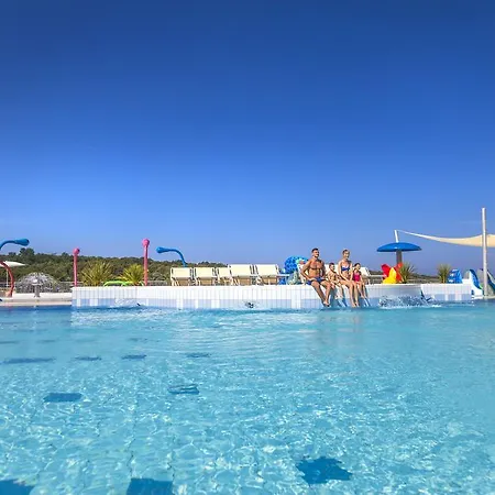 Mobil Homes Lanterna Vacanceselect Üdülőpark Poreč